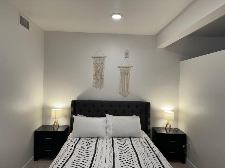Modern And Lavish Apartment グレンデール エクステリア 写真